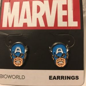 NEW Marvel Captain America Stud Earrings